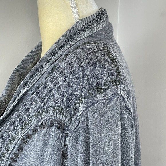 Women Log Sleeves Gray Cropped Jacket Free Size Embroidered - Picture 13 of 16